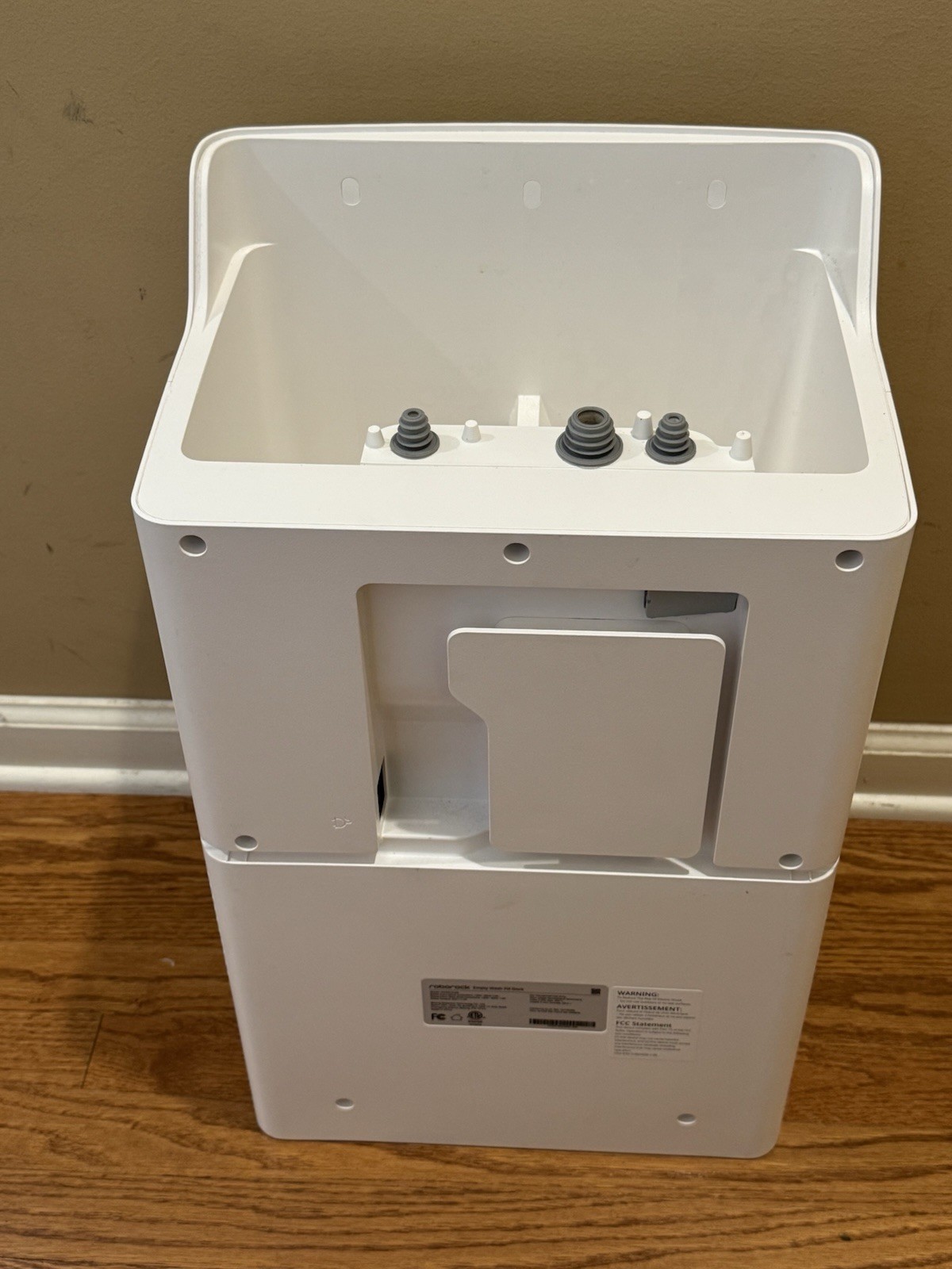 Roborock Qrevo (EWFD24LRR) Shell Empty Wash Fill Dock ONLY – For Qrevo S