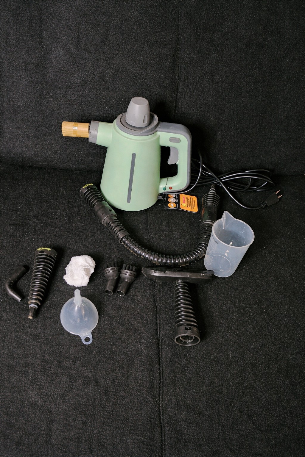 VeRosky 1300W Handheld Pressurized Multi-Surface Steam Cleaner WHL-618 Green
