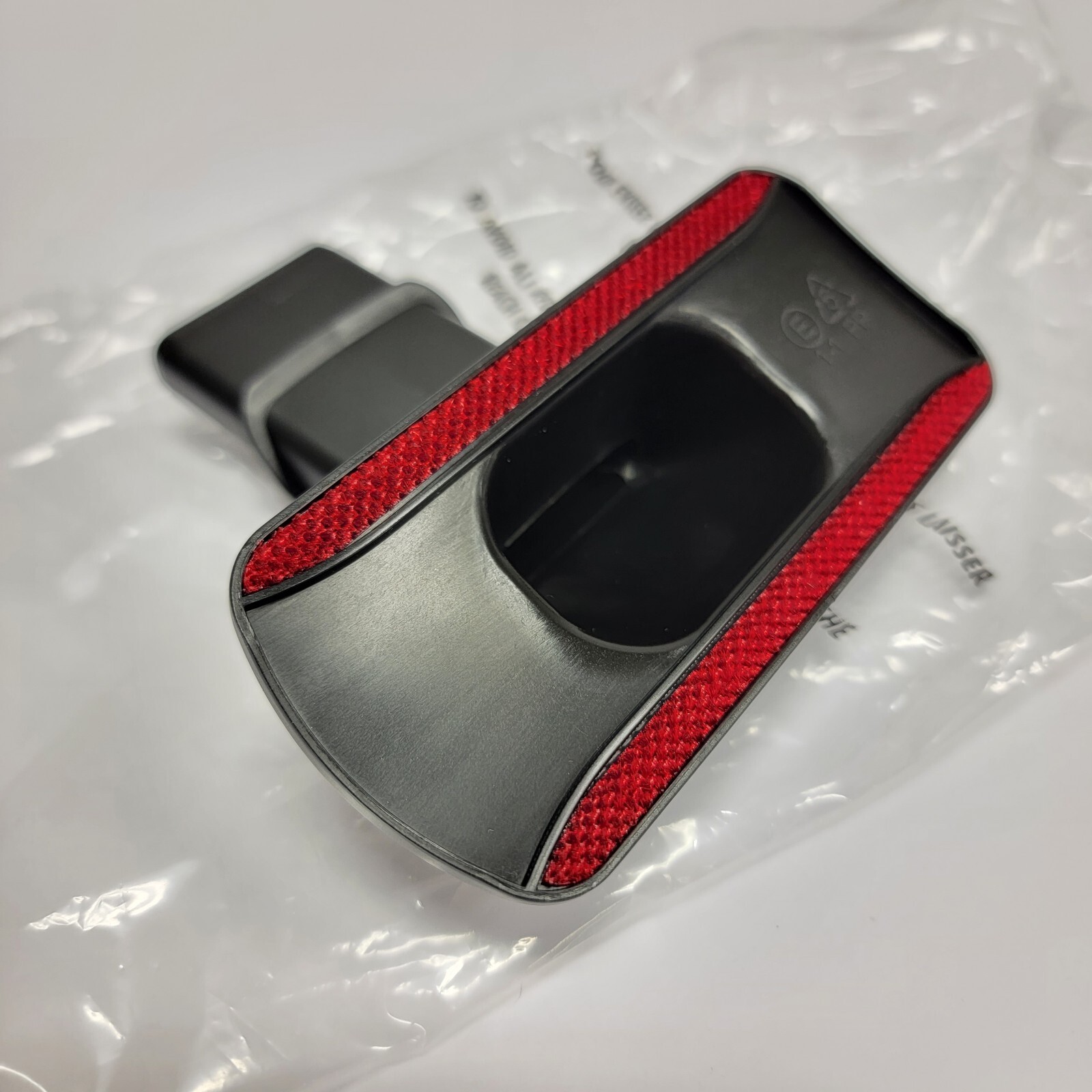 NEW – Ruvio Pro Cordless Hand Vacuum UPHOLSTERY NOZZLE Tool Accessory