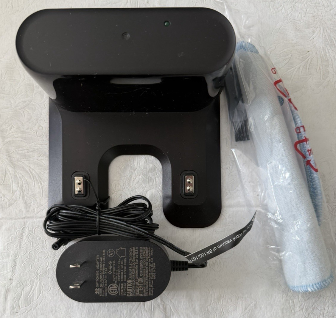 MAMNV BR151 Robotic Vacuum Cleaner Black Wi-Fi Smart Mopping Alexa 2500mAh 230ml
