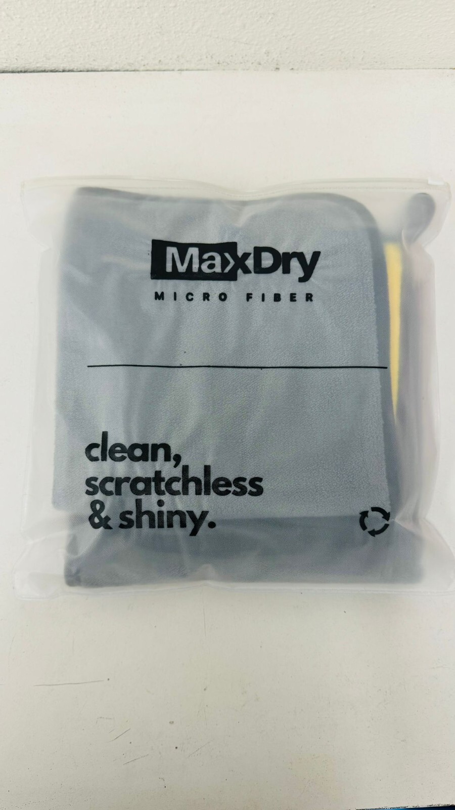 Micro Fiber Towel 600 GSM-Clean,Scrathles,Shiny Light Weight 20×20” Pack of 3