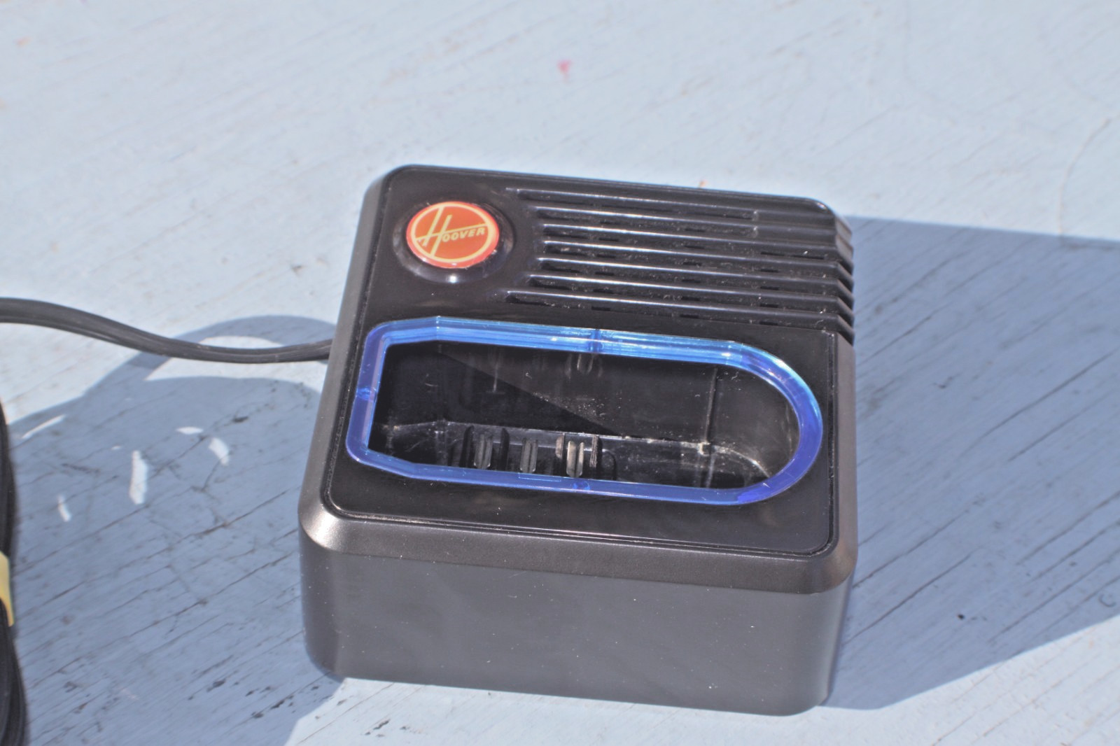HOOVER LINX – DOCKING STATION – BH50005 FOR BATTERY – BH50000 – TESTED