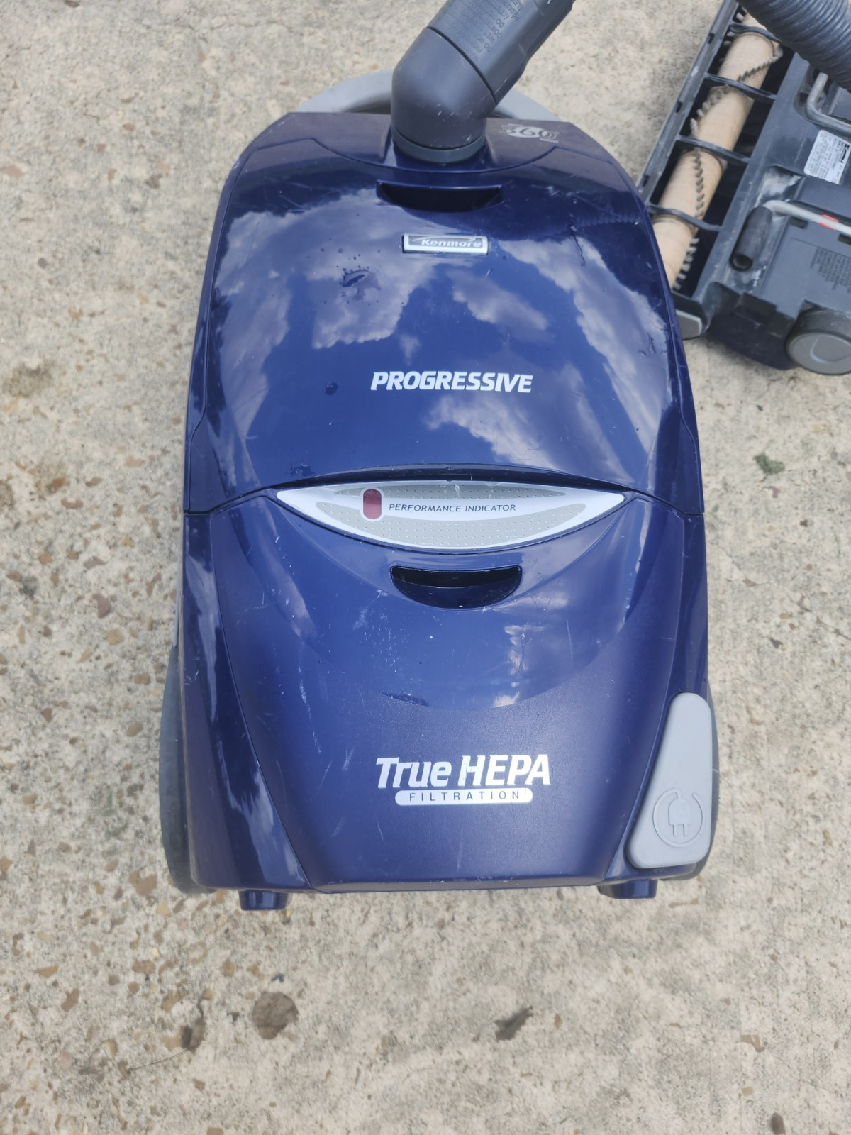 Kenmore Progressive 360 Model 116 Canister Vacuum w/Attachments Free Shipping