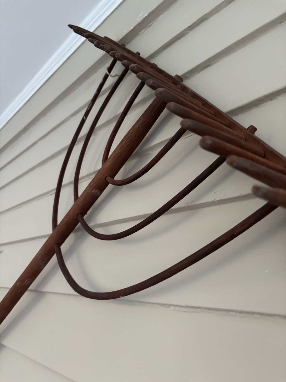 Wall Mounted Brown Wood & Metal Coat Hat Rack Horseshoe Hooks 11-16