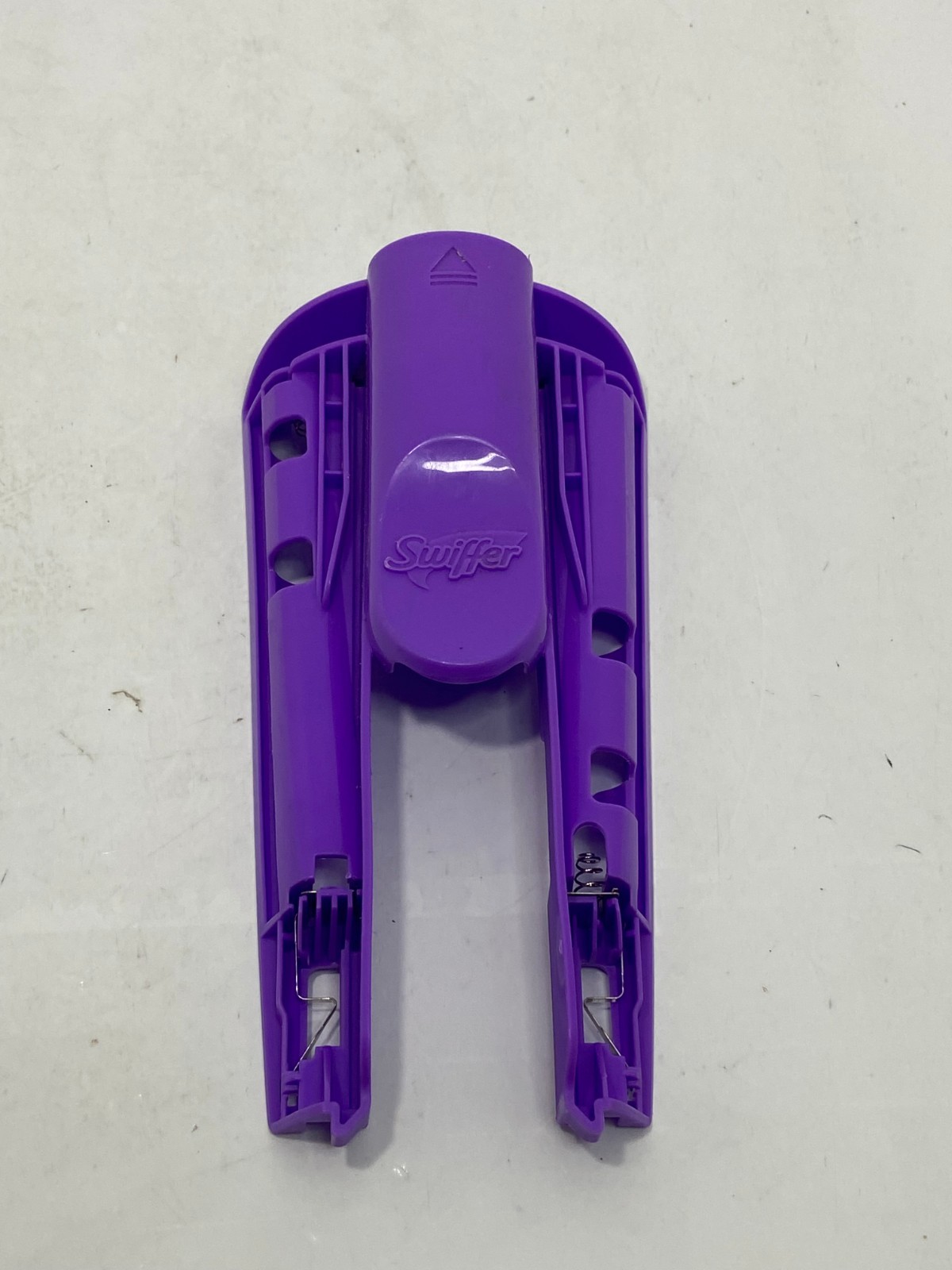 🍁 Swiffer Wetjet Mop 4 AA Battery Compartment Replacement Part Only Purple