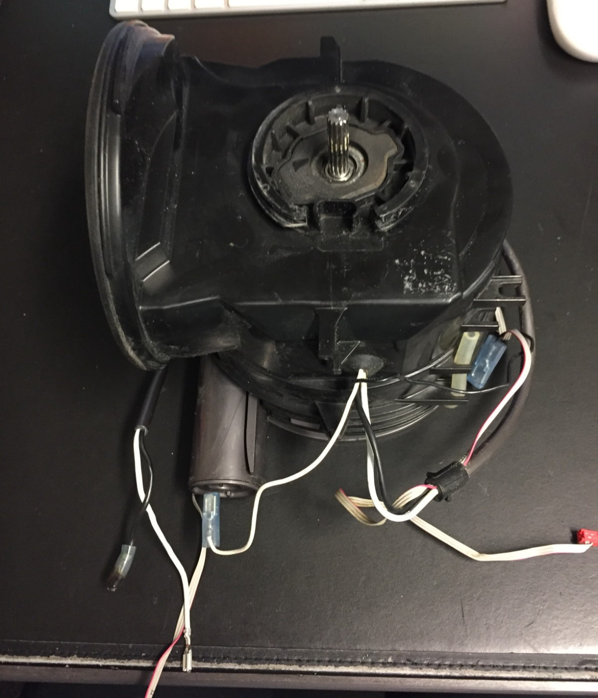 Dyson DC 28 Motor (Yes, it works)