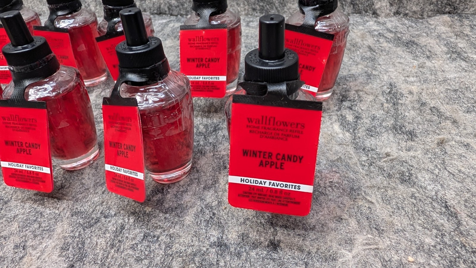 🔥10 + 1🔥 Bath & Body Works Wallflower WINTER CANDY APPLE Bulbs 0.8 fl oz