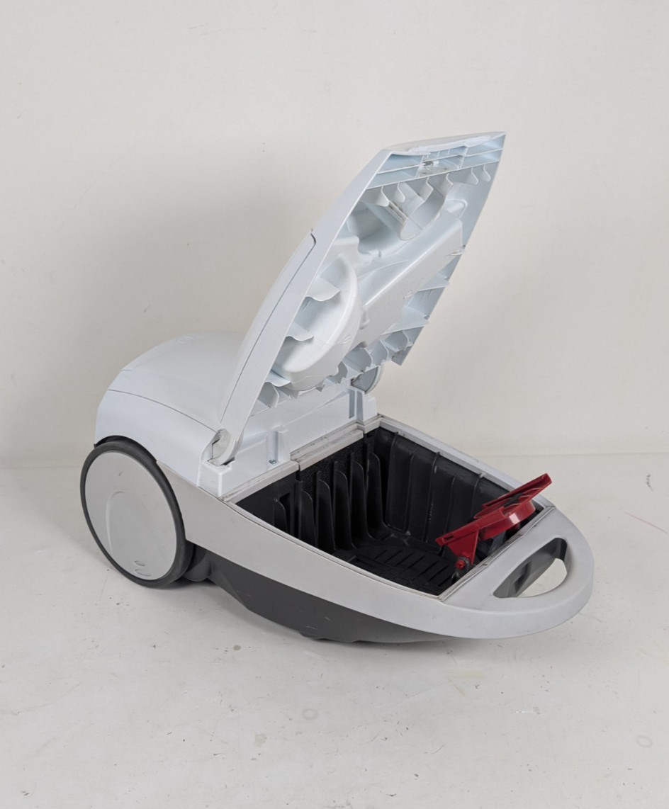Kenmore Progressive 116 Vacuum Cleaner True HEPA Canister & Attachments Only