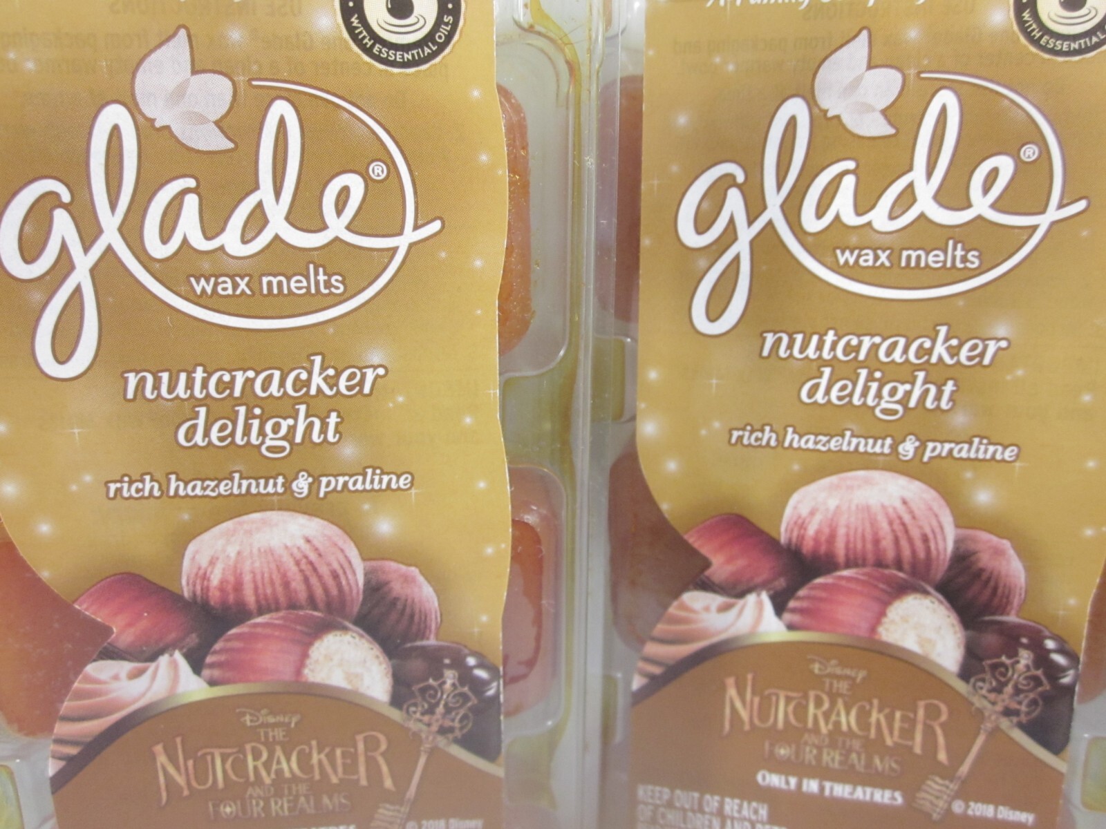 18 Glade Nutcracker Delight rich hazelnut praline Wax Melts 3 pks *see pictures