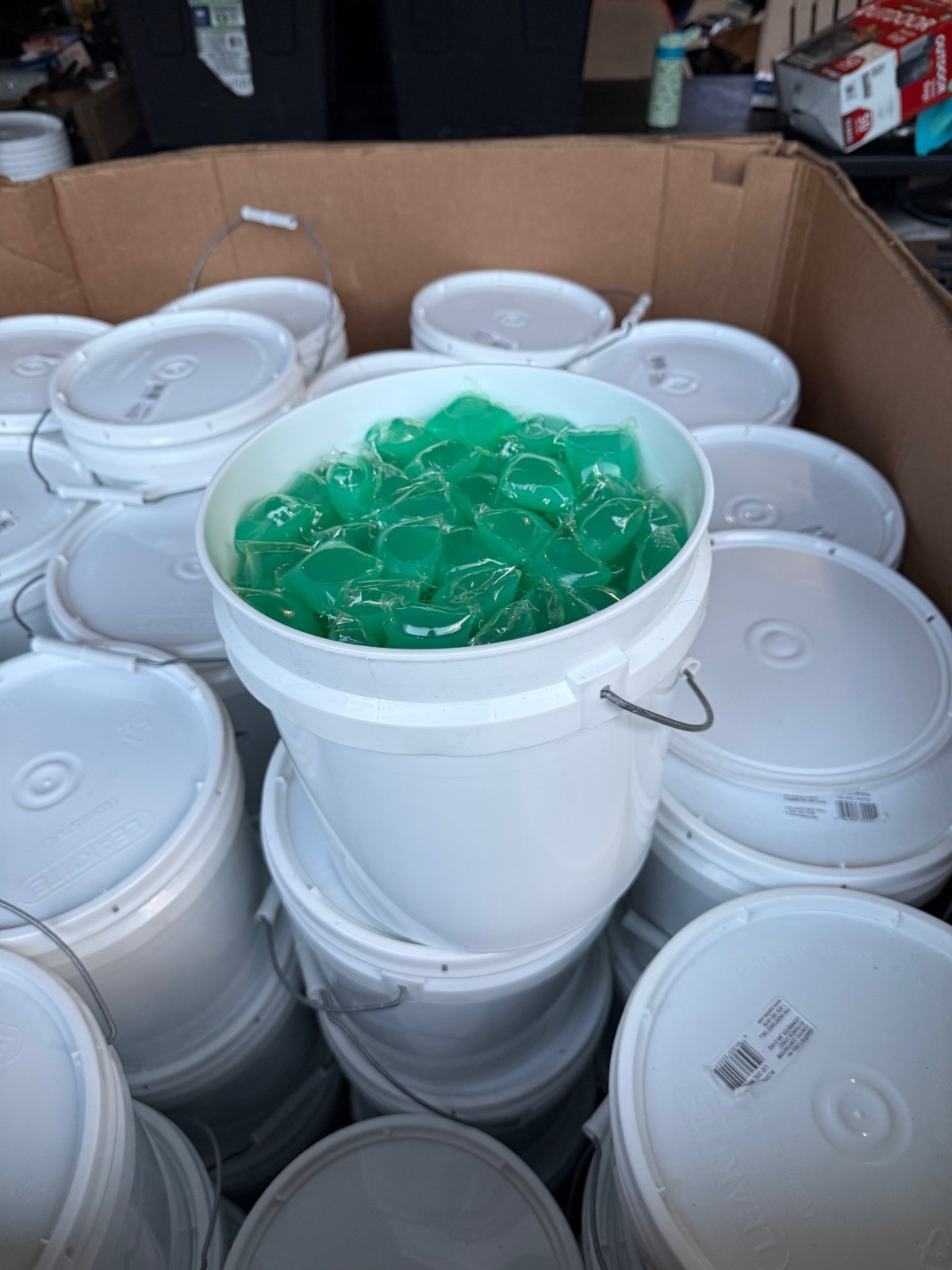 Bulk bag of gain Detergent Laundry pods/pacs approx 400 ct