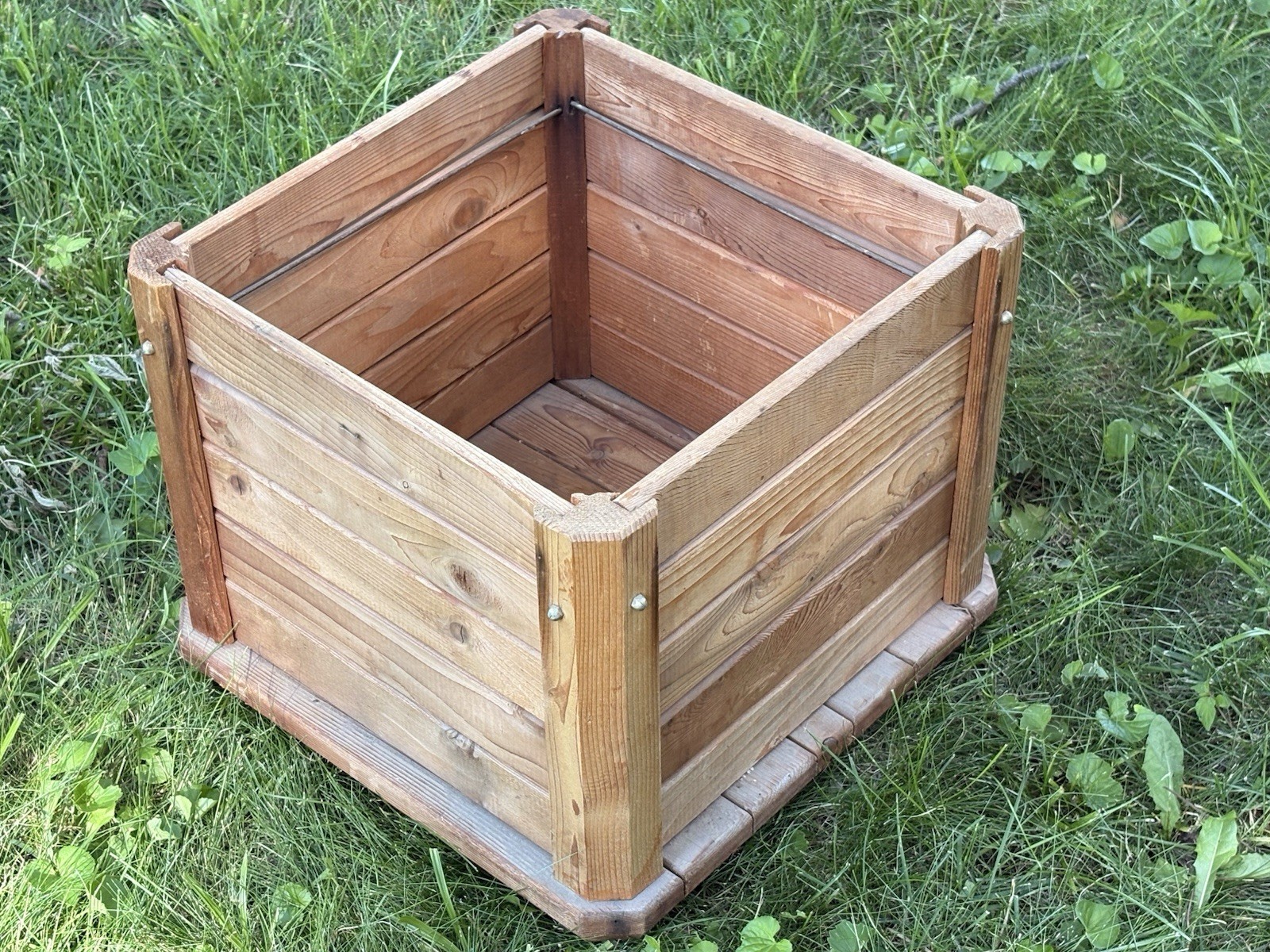 Rustic Slatted Pine Wood Storage Bin Planter Box Farmhouse 14×14 Inch Square Vtg