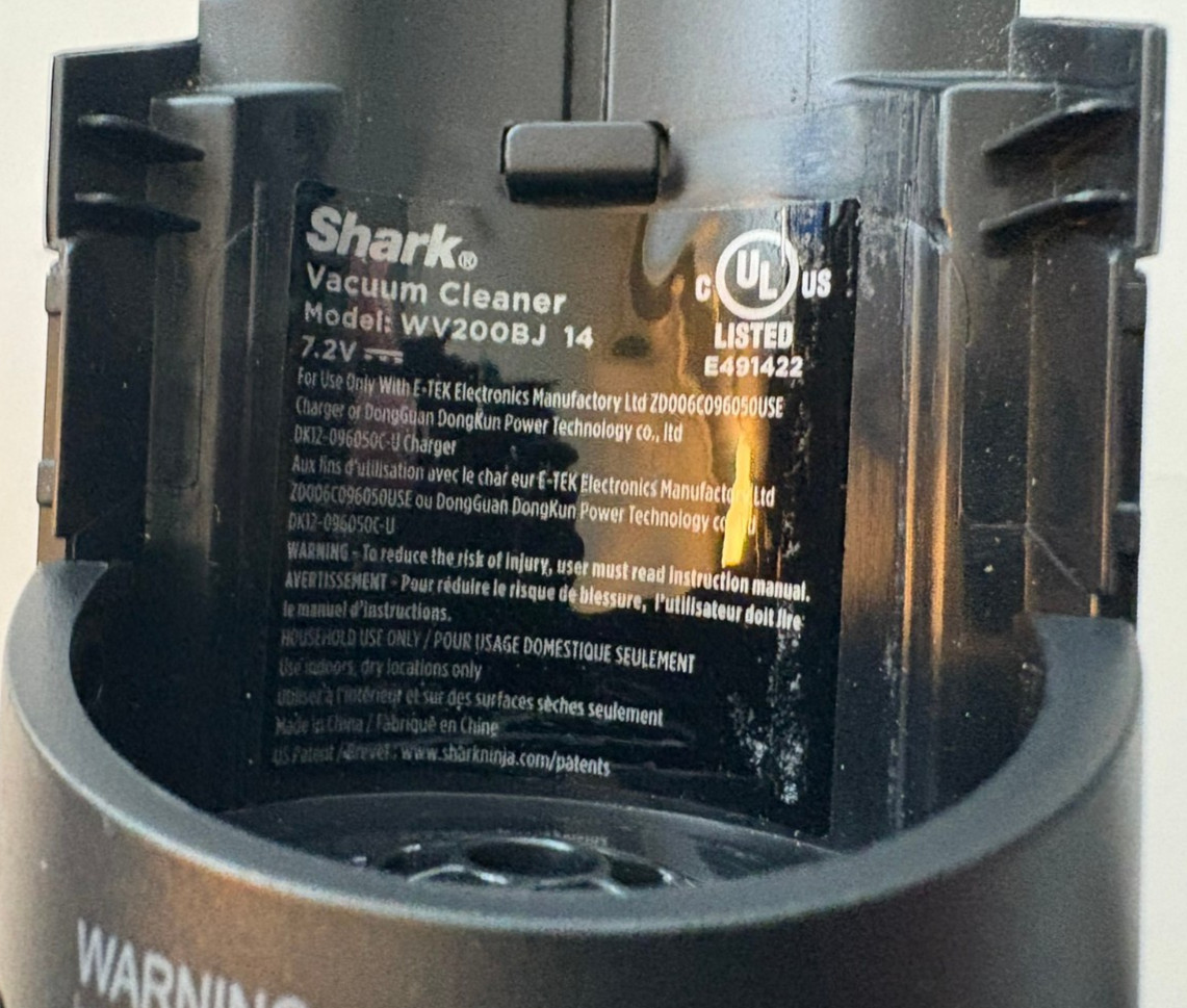 Shark: Vacuum Cleaner WV200BJ 14 Wand Body Only (No Battery / No Attachemnts)