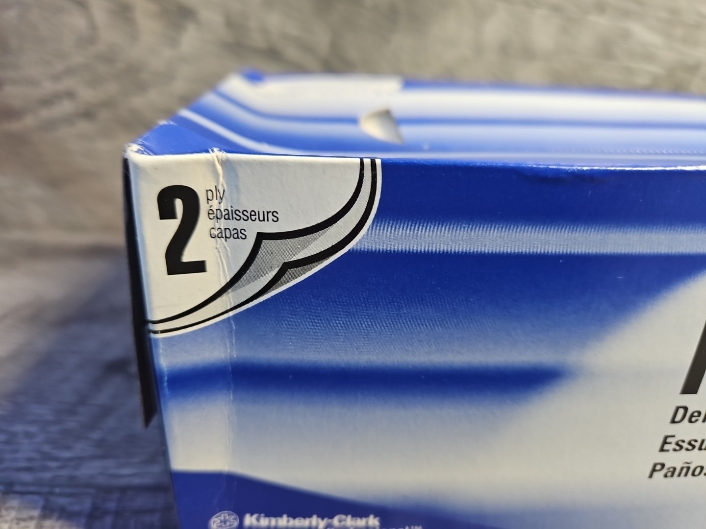 Kimberly Clark Kimwipe Disposable Wipers 120 Count 34705 2 Ply 11.2×12.3″