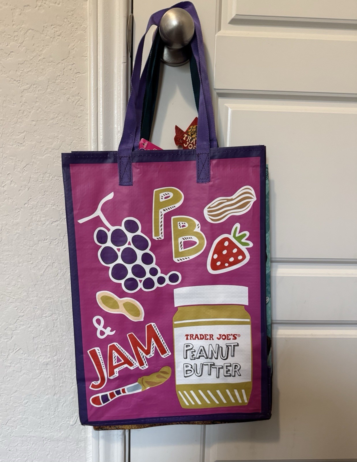 Trader Joe’s Reusable Shopping Bag Large Pop Art Multicolor Foldable