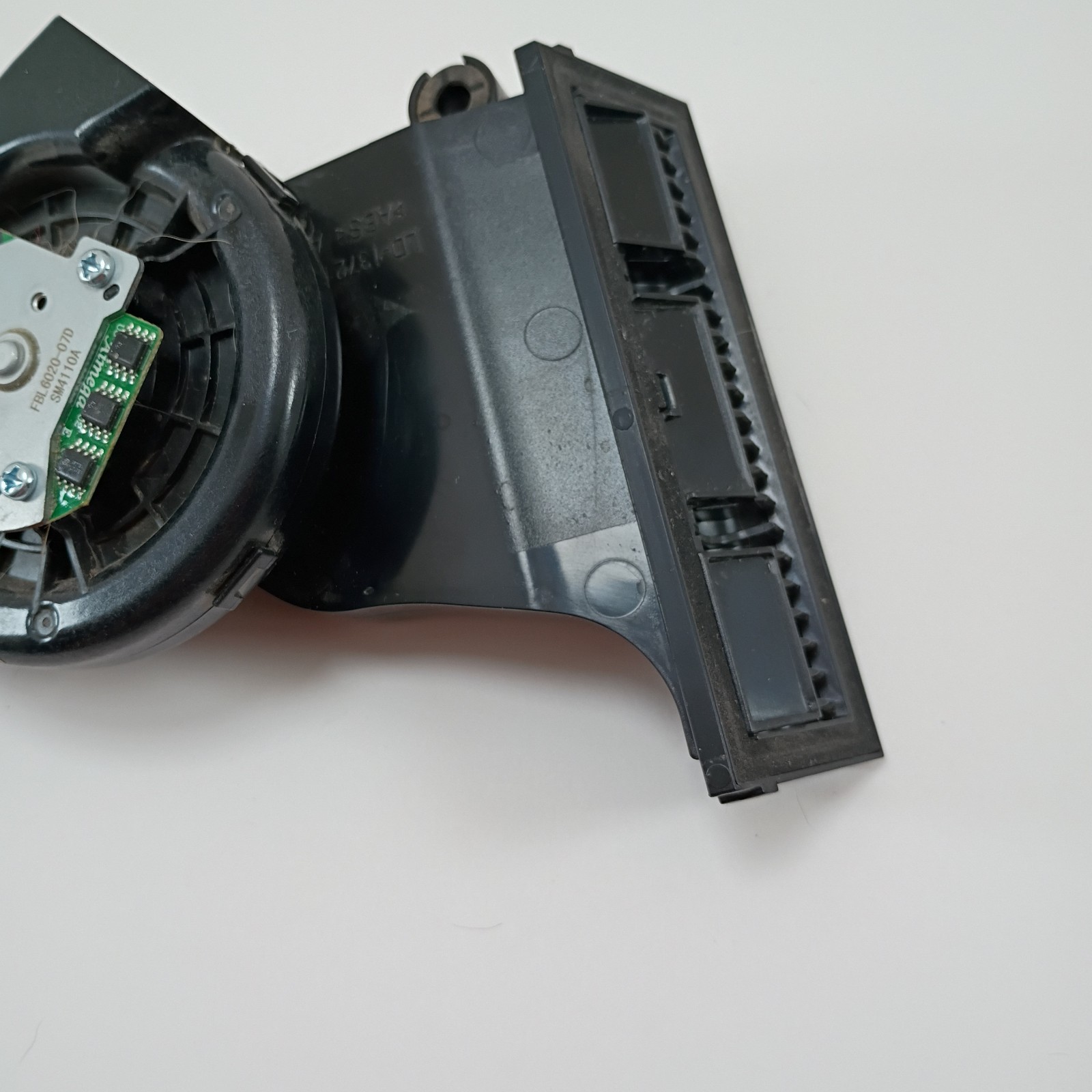 Shark Matrix UR2360EEUS suction Fan Motor