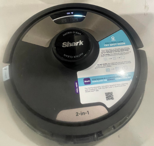 SHARK MATRIX PLUS 2IN1 ROBOT VACUUM MOP BAGLESS SELF EMPTY BASE BLACK/SILVER