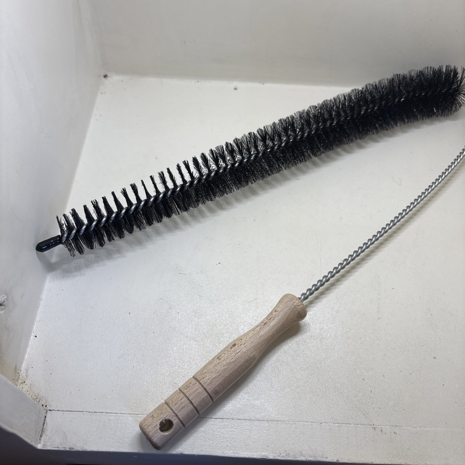 New 1.25” Flexible Bottle Tube Cleaning Brush Nylon Bristles Wood Handle