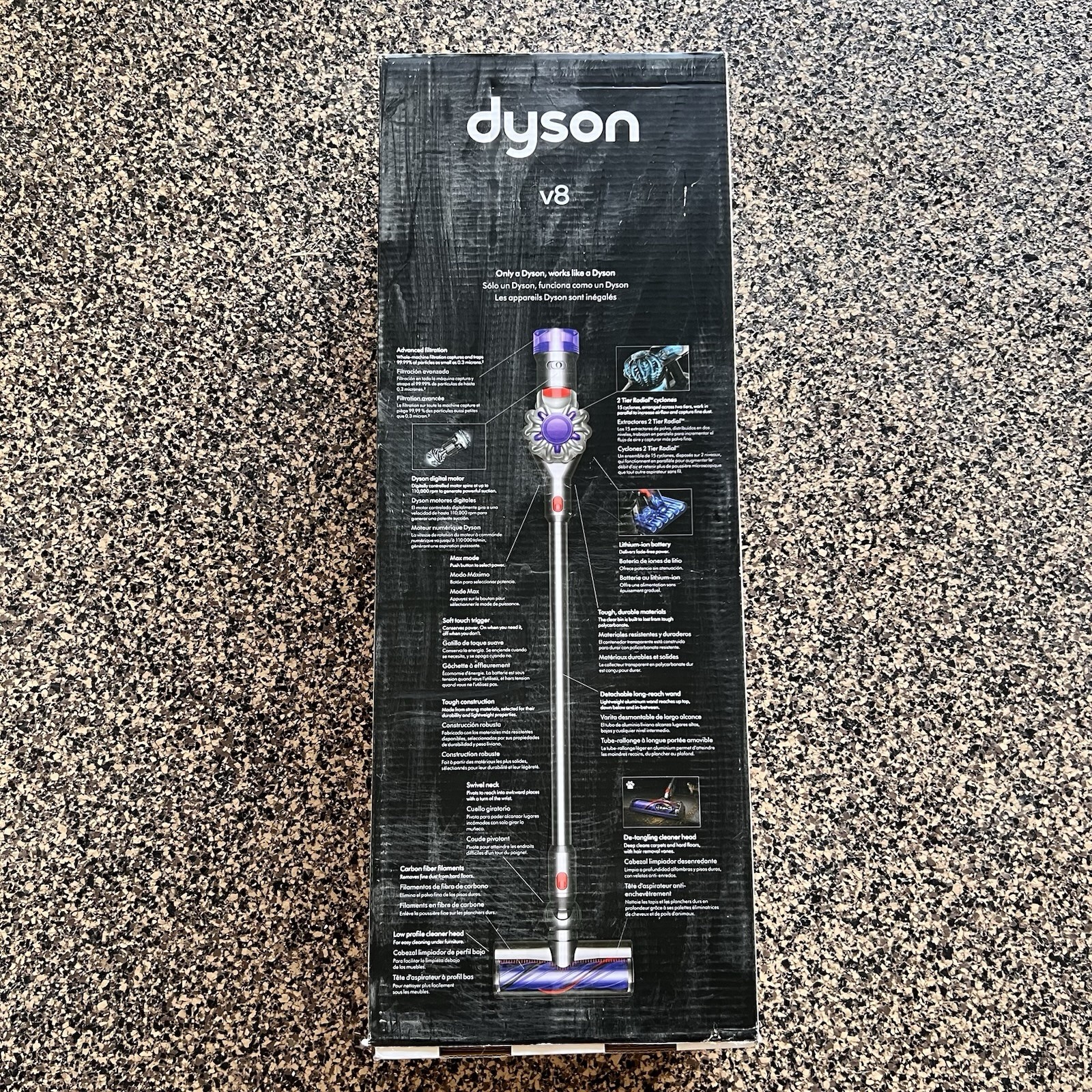 Dyson V8 Cordless Stick Vacuum Cleaner SV25 400473-01 New