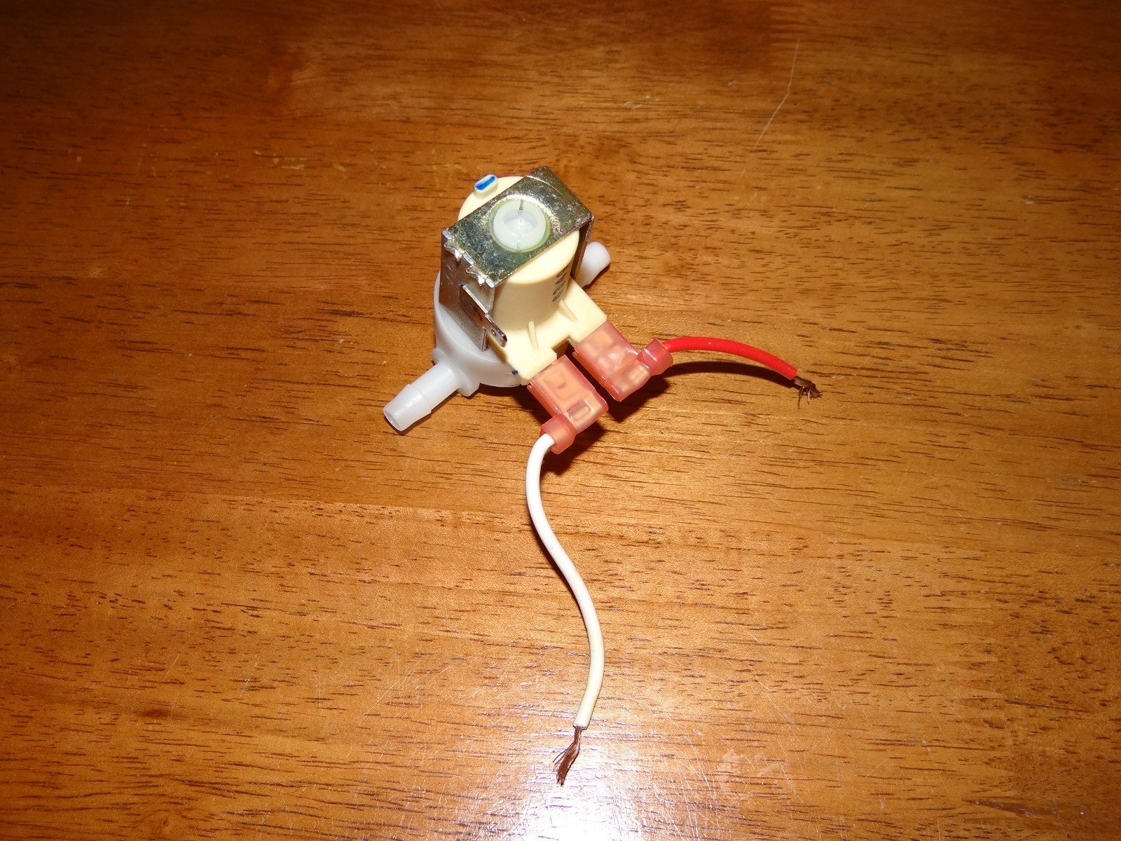 Genuine DVA-12 Hoover Steam Vac V2 SpinScrub SOLENOID Water Valve 120V F7452-900